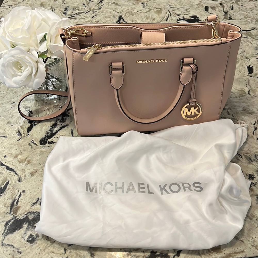 Michael Kors bag